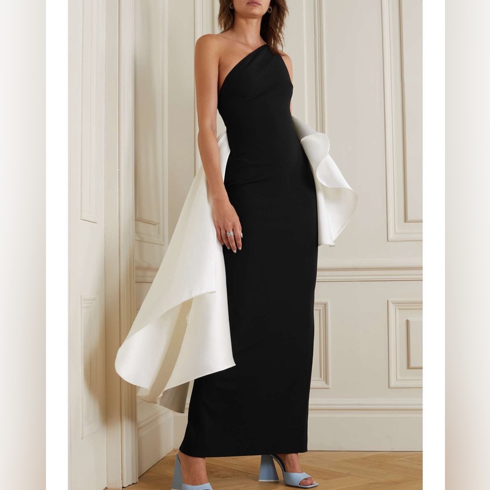 NWT SOLACE LONDON Calla asymmetric two-tone black white stretch-crepe gown dress